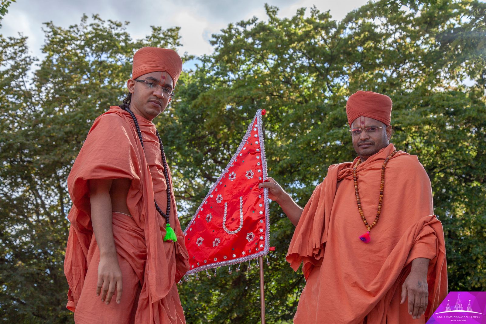 ©1987-2017 SKS Swaminarayan Temple East London
